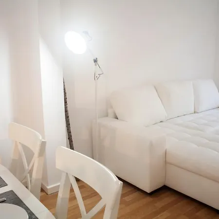 The Marvila - Modern 3 Bedroom In Trendy New