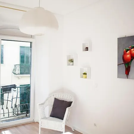 The Marvila - Modern 3 Bedroom In Trendy New