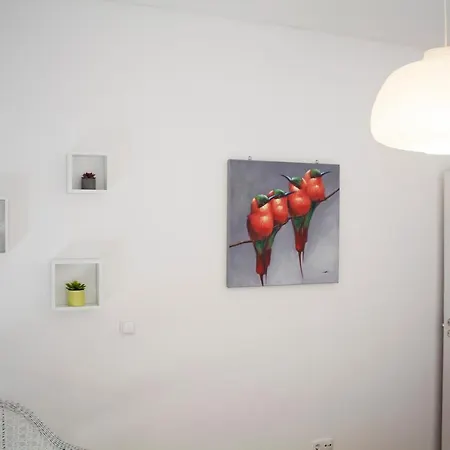 The Marvila - Modern 3 Bedroom In Trendy New Apartment